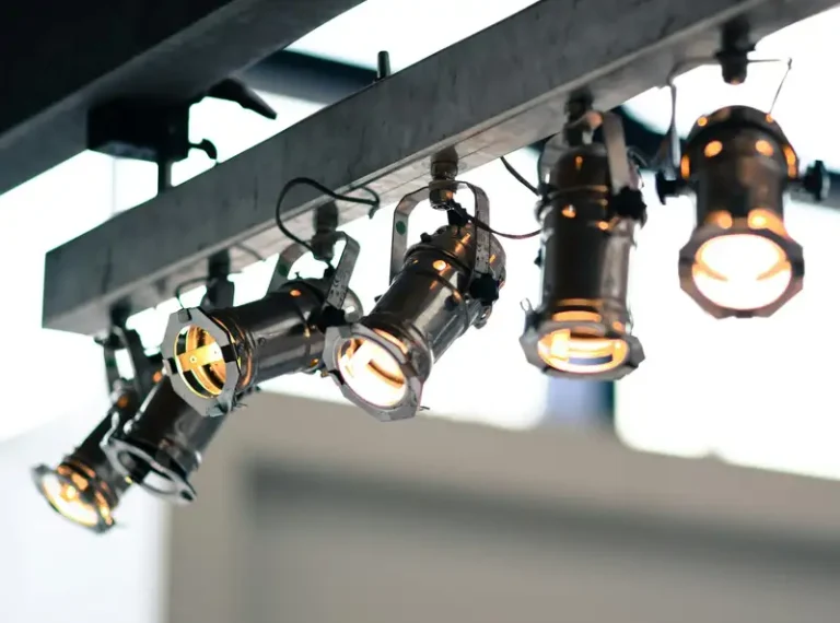 ST11 Lighting System: Elevate Your Outdoor Tennis Experience