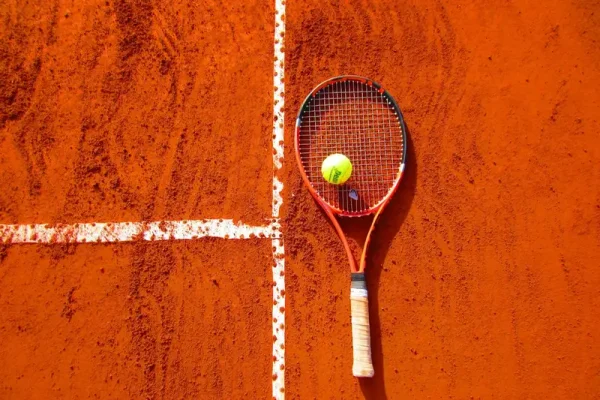 Evolution of Tennis Racquets: Trends and Innovations