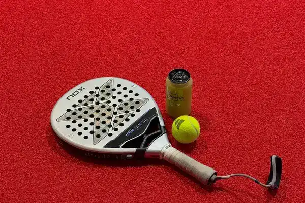 The Environmental Cost of Padel Racket Production